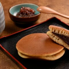 帰省時の手土産は必要？マナーや価格相場・選び方のポイントを解説