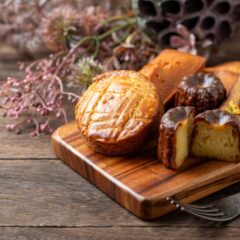 彼氏の実家へ挨拶に行くときの手土産の選び方とマナーを解説します