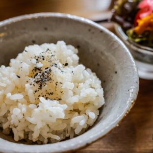 黒ゴマには美容効果があるって本当？嬉しい作用や効能をご紹介