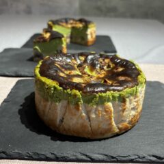 【通販限定】バスクチーズケーキのお取り寄せガイド｜濃厚で香ばしい専門店の味を自宅で