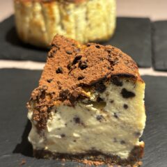 【2026年版】お中元に喜ばれるスイーツならバスクチーズケーキ｜甘すぎない大人の贈り物